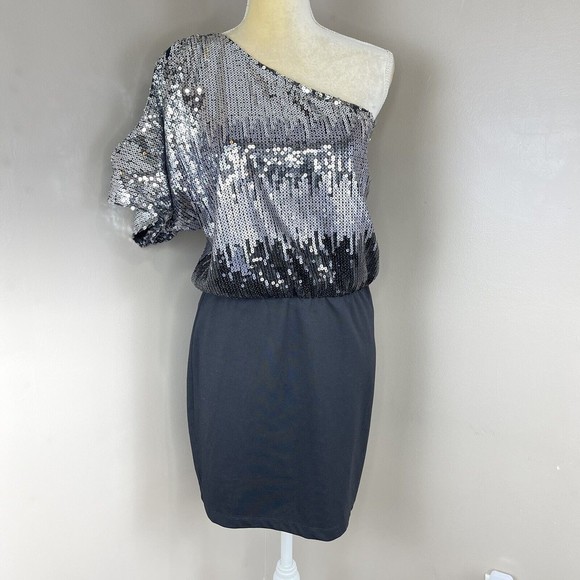 Friends Women One Should Sequin Black Dress Sz M - Picture 13 of 15